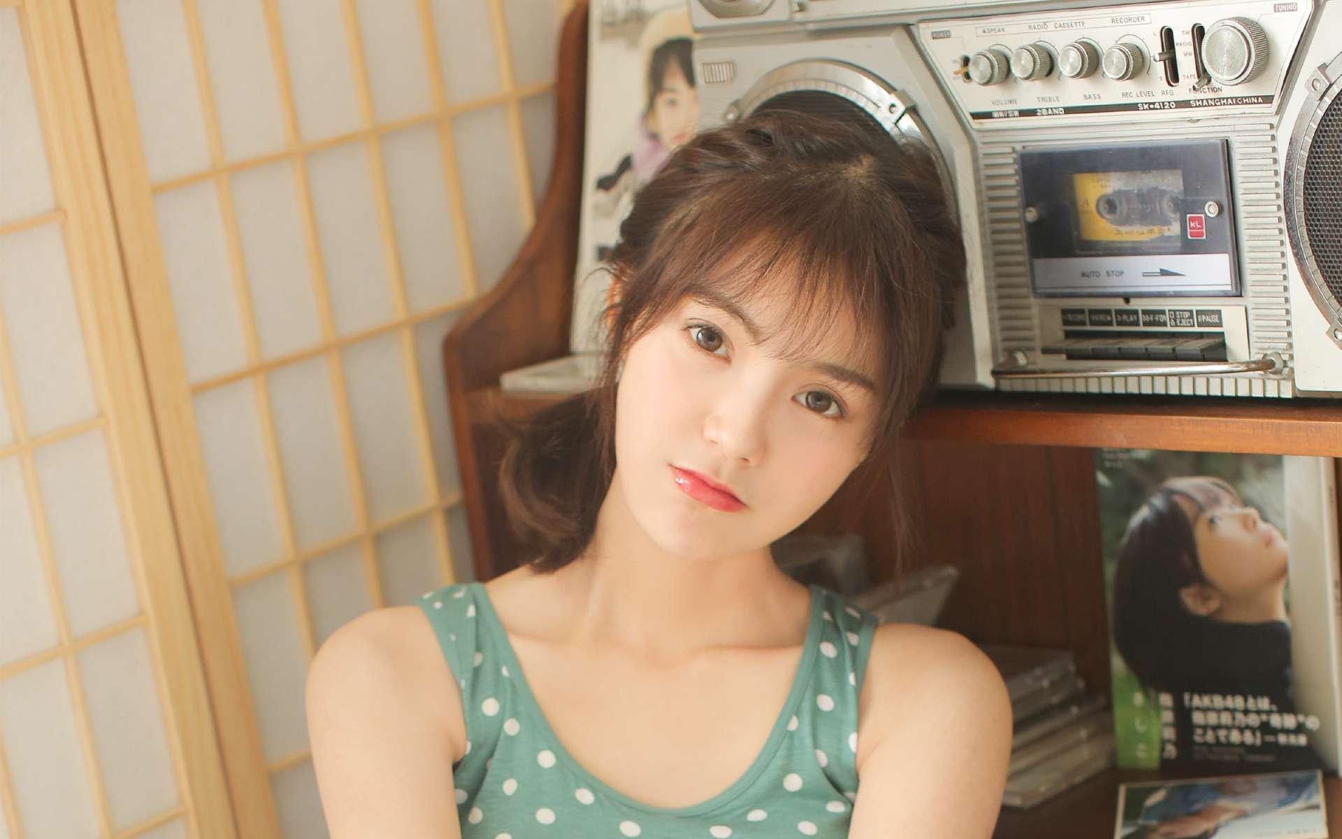 a毛片网站免费观看