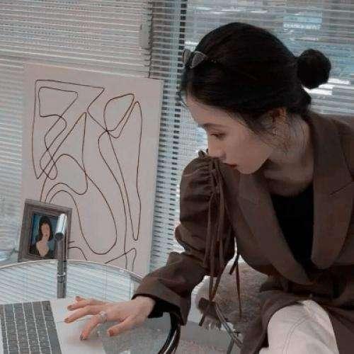 你們?nèi)眹鴰焼?></a><div   id=