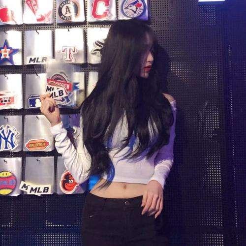 兩個(gè)幼兒園小朋友