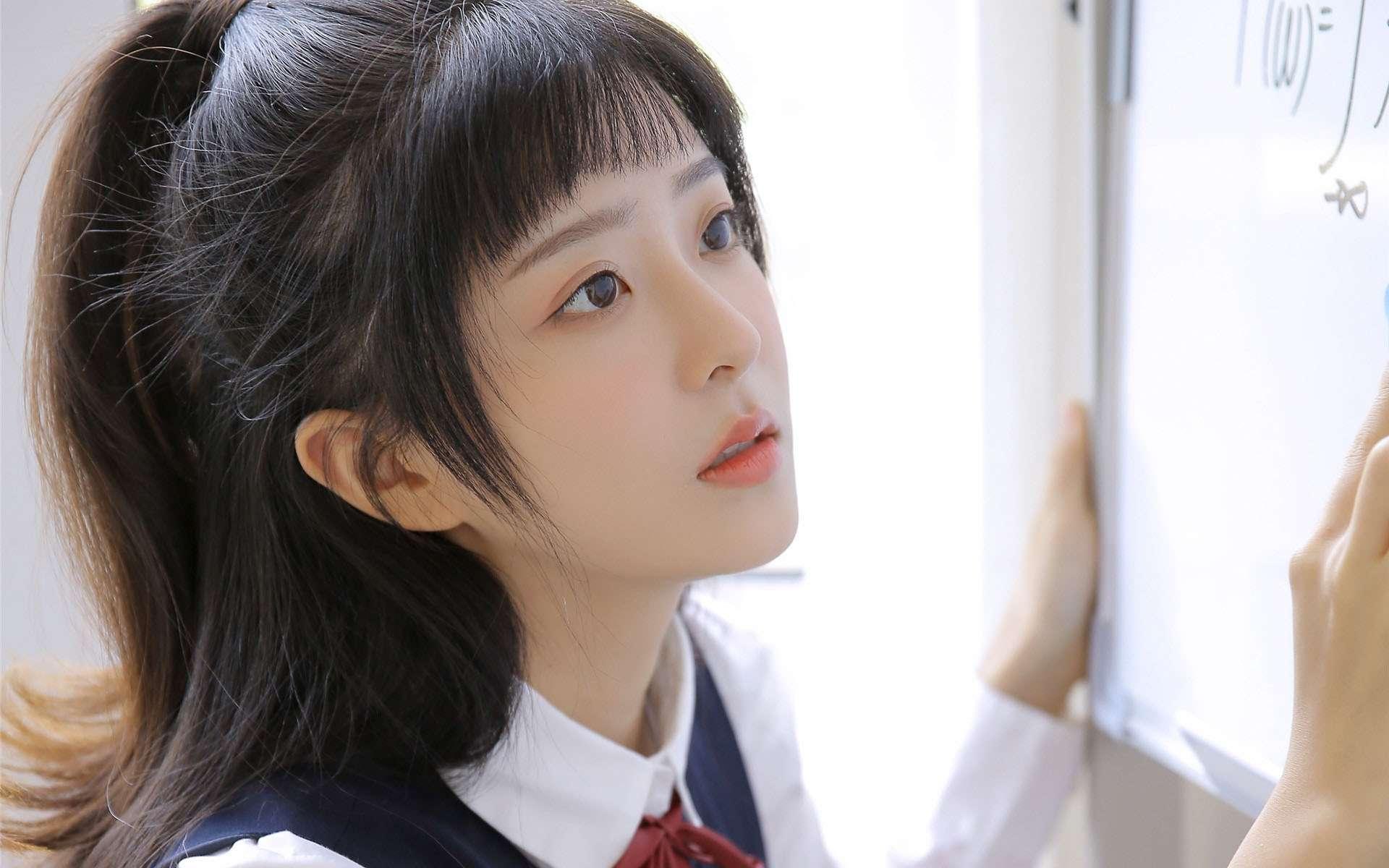 作年(父女)作者:余欢