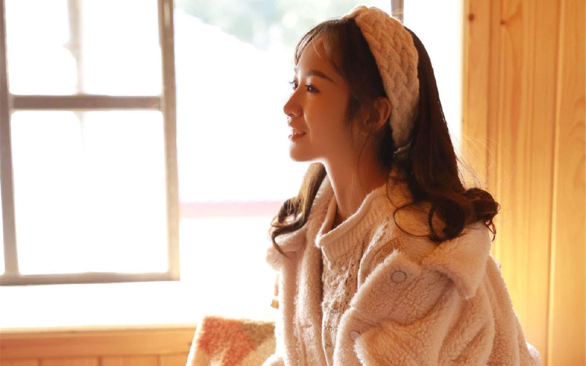 借點(diǎn)錢(qián)用用！