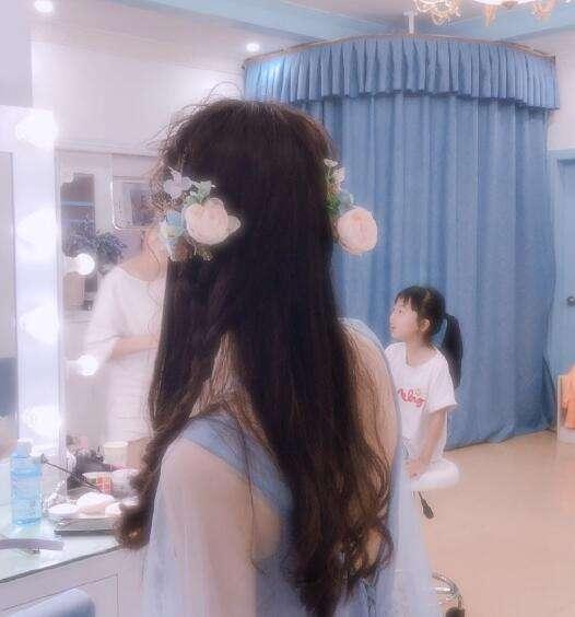 血紅色的城市輪廓