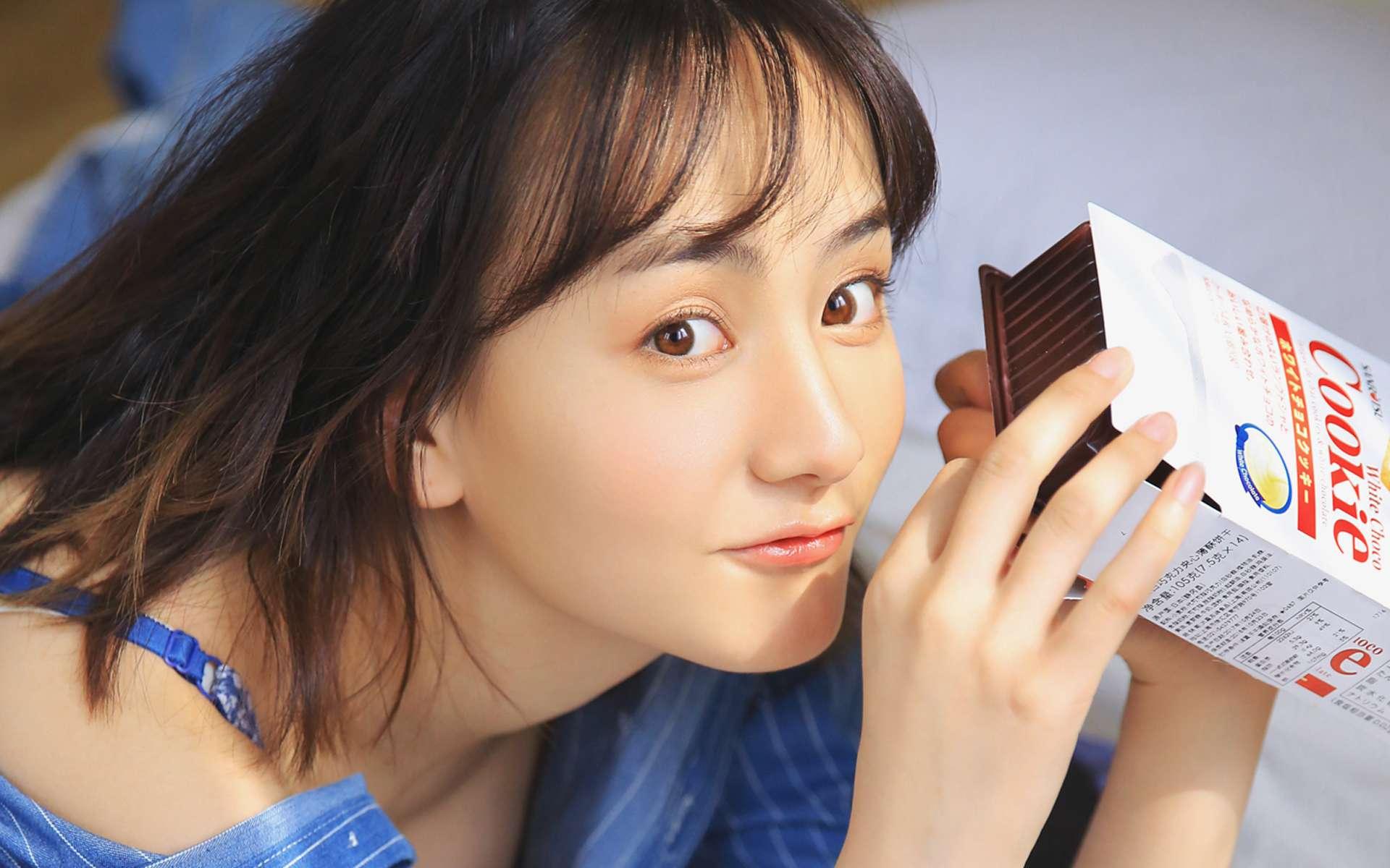 国产呦小j女精品视频