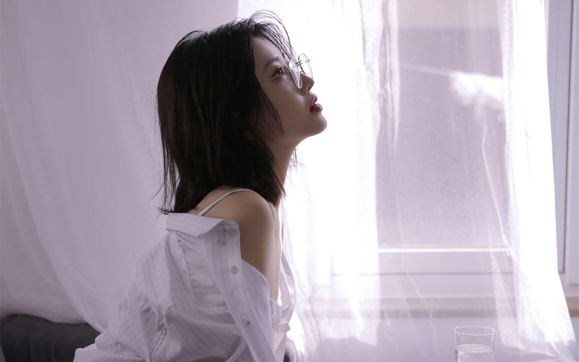 你敢站著接我一劍嗎？