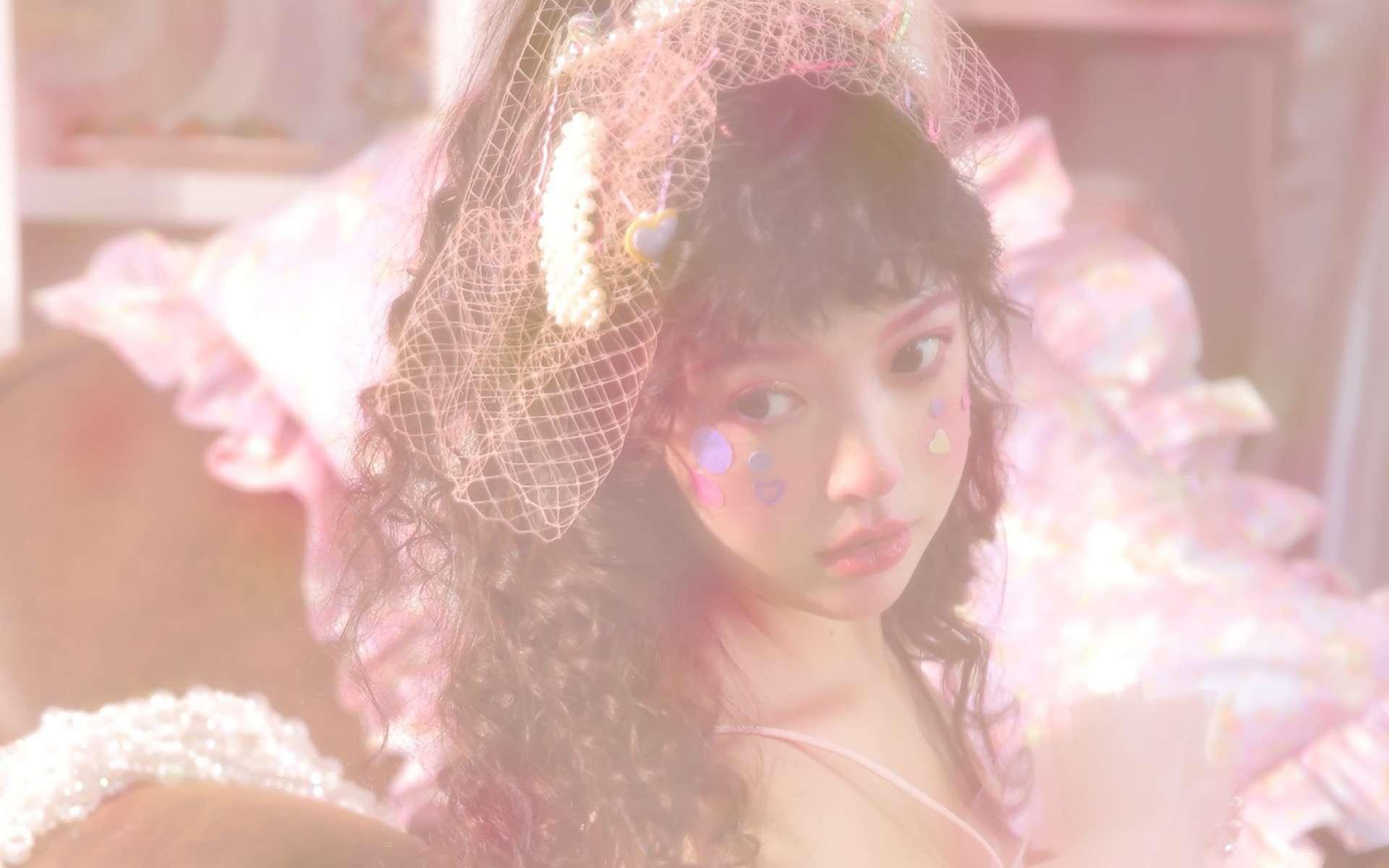 我被两个老外抱着高潮爽翻了