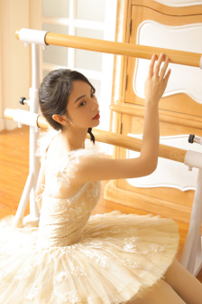 兩顆頭顱兩行淚