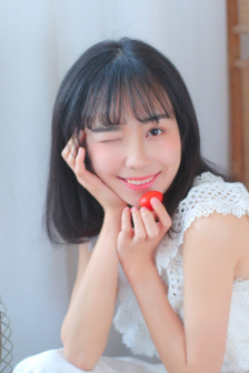 怎么感覺(jué)脖子上跟坐了個(gè)人一樣