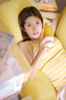 窺見了她的脆弱