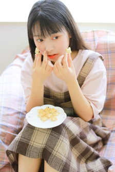 且待我伸伸懶腰