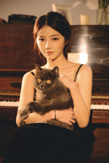 、這個帥哥有點直