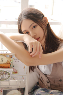 何須養(yǎng)百經(jīng)