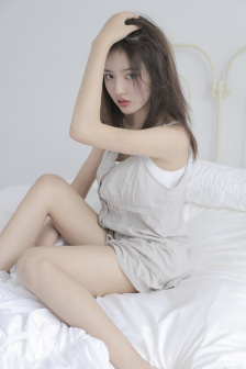 幾位大人，要住店么？