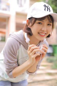 冷姑奶奶又記仇又囂張