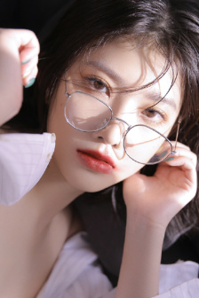 獅子和螞蟻（求月票）