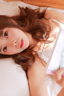 青春在風(fēng)中飄著